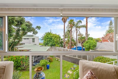 /international/nz/o-5-the-esplanade-eastern-beach-auckland-380119854982/