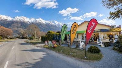 /international/nz/19-mull-street-glenorchy-central-otago-lakes-district-380119875055/