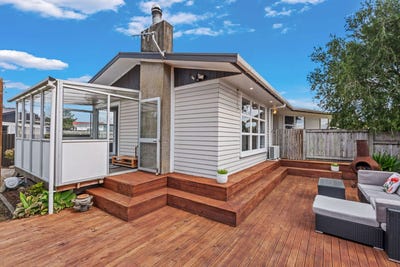 /international/nz/19-hawea-place-tikipunga-northland-380119870733/