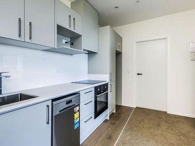 /international/nz/a710-770-great-south-road-manukau-auckland-380119842844/