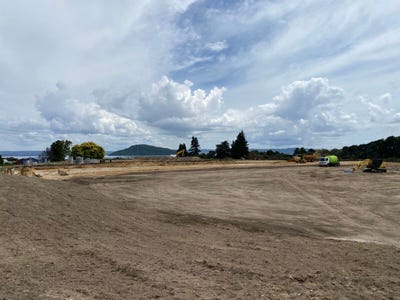 /international/nz/155-161-te-huaki-crescent-owhata-bay-of-plenty-380119842446/