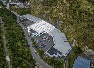 /international/nz/26-glover-street-ngauranga-wellington-380119841012/