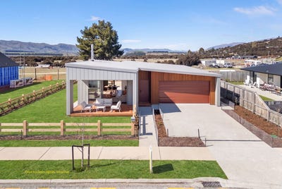/international/nz/32-rua-street-wanaka-central-otago-lakes-district-380119984308/