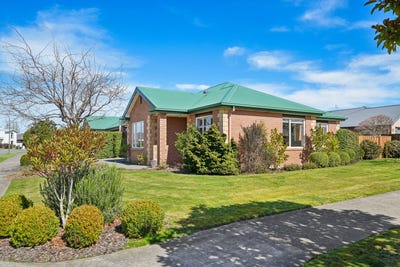 /international/nz/19-wagner-crescent-northwood-canterbury-380119940737/