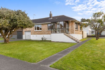 /international/nz/11-17-kings-road-panmure-auckland-380119882899/