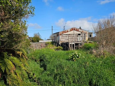/international/nz/121-bright-street-cobden-west-coast-380119939131/
