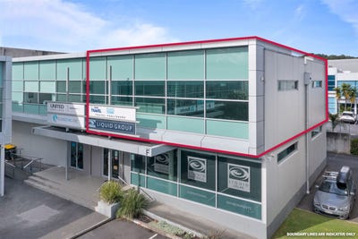 /international/nz/f2-14-22-triton-drive-rosedale-auckland-380119846460/