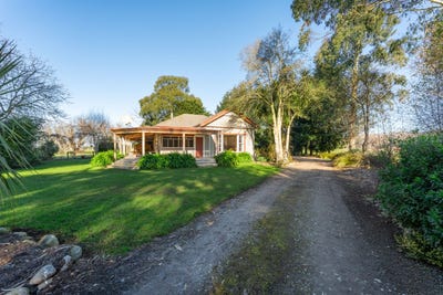 /international/nz/659-taylor-road-geraldine-canterbury-380119842656/