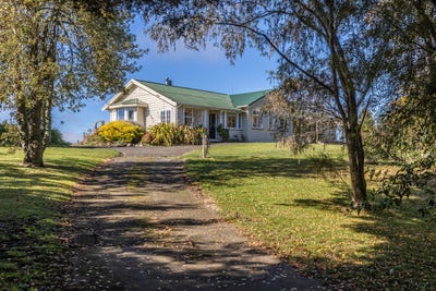 /international/nz/208-pukeora-scenic-rd-waipukurau-and-surrounds-hawkes-bay-380119854815/
