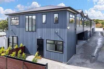 /international/nz/70-portage-road-new-lynn-auckland-380119873437/
