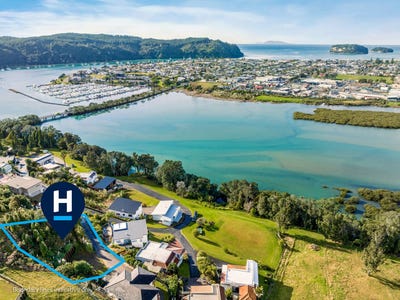 /international/nz/15-135-waireka-place-whangamata-coromandel-380119846852/