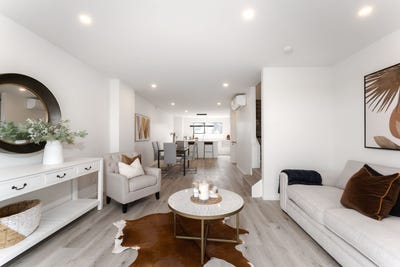 /international/nz/unit-1-51-court-crescent-panmure-auckland-380119838536/
