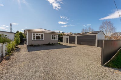 /international/nz/11-south-terrace-road-geraldine-canterbury-380119873794/