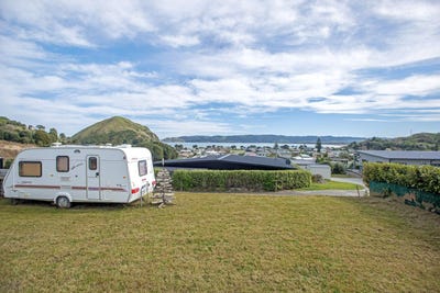 /international/nz/13b-puka-place-mahia-hawkes-bay-380119873822/