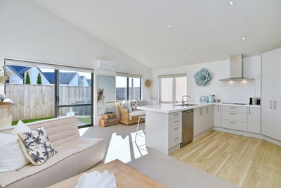 /international/nz/12-greengrass-crescent-kaiapoi-canterbury-380119937595/