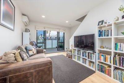 /international/nz/7-29-rossmay-terrace-kingsland-auckland-380119877177/