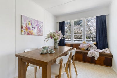 /international/nz/13-hilton-road-carterton-wairarapa-380119941361/