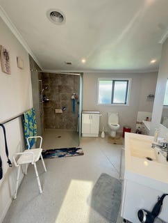 /international/nz/35-chester-street-hampden-otago-380120025813/
