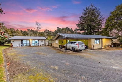 /international/nz/48-mill-street-kakahi-central-north-island-380119877998/