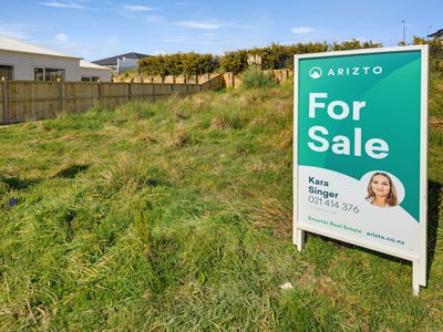 /international/nz/18-kanono-way-helensville-auckland-380119881395/