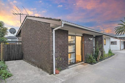 /international/nz/3-21-northall-road-new-lynn-auckland-380119830425/
