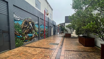 /international/nz/4-133-main-street-upper-hutt-wellington-380119810635/