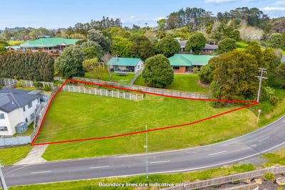 /international/nz/12-christian-road-swanson-auckland-380119941731/