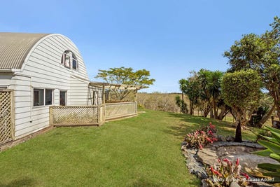 /international/nz/149-booth-road-wellsford-auckland-380119831993/