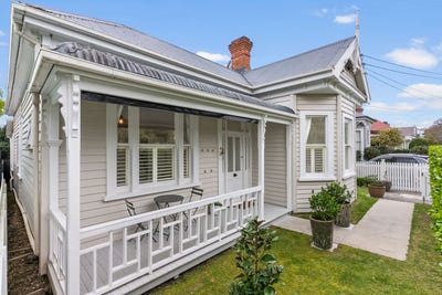 /international/nz/99-burnley-terrace-sandringham-auckland-380120024741/