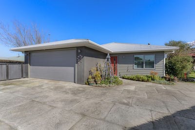/international/nz/13-tararua-crescent-carterton-wairarapa-380120025394/