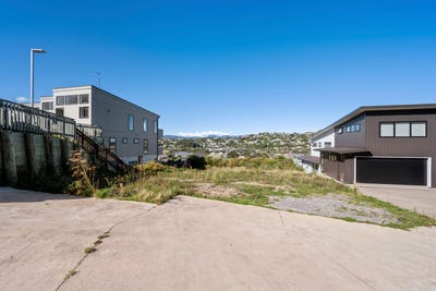/international/nz/3-104-maupuia-road-maupuia-wellington-380119814494/