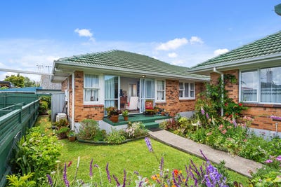 /international/nz/2-53-kings-road-panmure-auckland-380119856271/