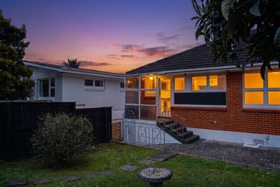 /international/nz/1-36-holland-road-hillcrest-waikato-380119856842/