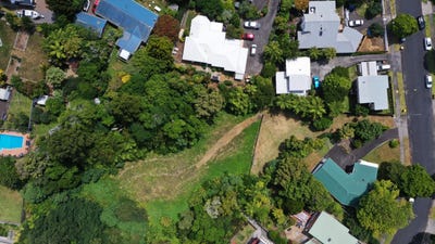/international/nz/17a-magnolia-drive-westown-taranaki-380119830259/