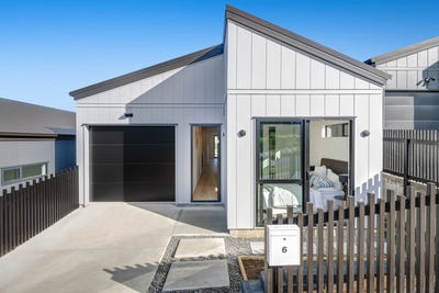 /international/nz/6-moko-road-orewa-auckland-380119984131/