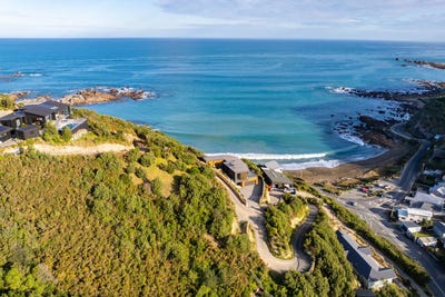 /international/nz/239-houghton-bay-road-houghton-bay-wellington-380119872675/