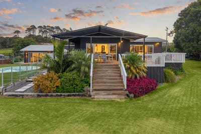 /international/nz/145-hanham-road-taupaki-auckland-380119856376/