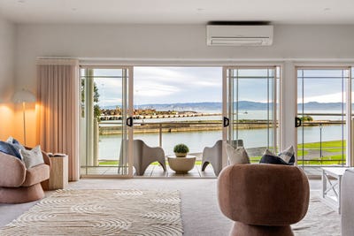 /international/nz/21-100-customhouse-street-gisborne-gisborne-380119882944/