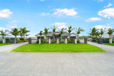 /international/nz/32-aileron-rise-dairy-flat-auckland-380119831356/