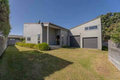 /international/nz/17-beaumont-green-pauanui-coromandel-380120036760/