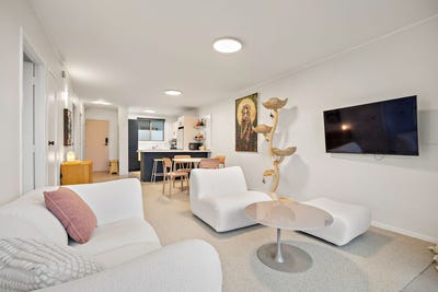 /international/nz/44-esplanade-road-mount-eden-auckland-380119878568/