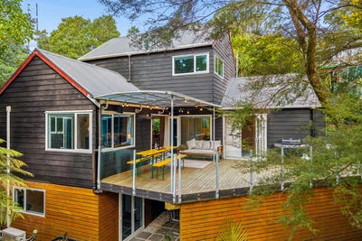 /international/nz/221a-titirangi-road-titirangi-auckland-380119872444/