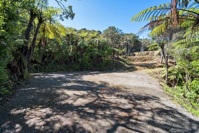 /international/nz/36-castle-crescent-stokes-valley-wellington-380120036737/