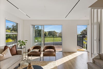 /international/nz/1-matipo-road-mairangi-bay-auckland-380119963564/