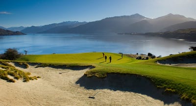 /international/nz/7-escalator-avenue-jacks-point-central-otago-lakes-district-380119823803/
