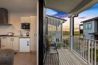 /international/nz/20-pukewhero-rise-westgate-auckland-380119876574/