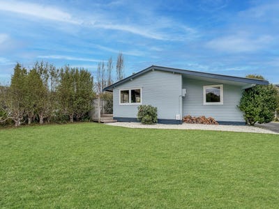 /international/nz/1-19-and-kinloch-road-kinloch-central-north-island-380120077089/