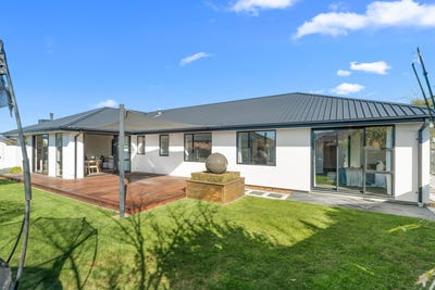 /international/nz/8-keith-street-wigram-canterbury-380119941520/