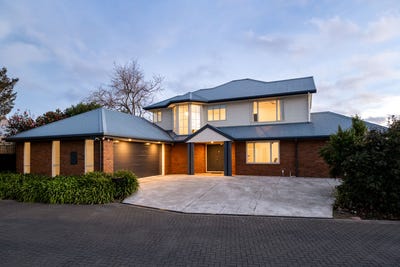 /international/nz/1-oaktree-lane-bishopdale-canterbury-380119941809/