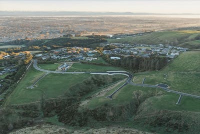 /international/nz/8-kahiwi-place-kennedys-bush-kennedys-bush-canterbury-380119837249/